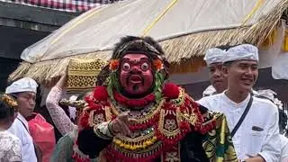 Topeng Side Karya Pentas Topeng  Lucu di Pura Kawitan Kayuselem Gwasong Puncak Karya Agung@aldetime