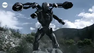 Top 10 Moments of Season 3 - #3 | Falling Skies | TNT