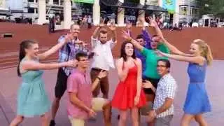 Shake It Off Surprise Flash Mob ( Taylor Swift )