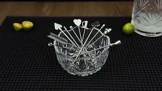 Next party? I know these cocktail picks are coming with me. 😉#cocktail #bartending