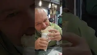 OTTOmananca DOUA SHAORMA LA ISTANBUL IN PITESTI Mukbang Romania ASMR