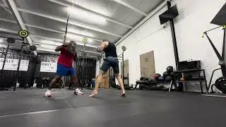 Working on my JAB & CROSS with coach CJ Jones at GRIT CITY! #Boxing #Jab #Cross #MMA