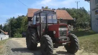Traktor IMT 577