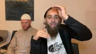 Wer Abu Hanifa als Kafir bezeichnet, hat einen Schaden