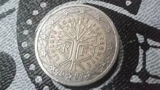 10.000 &euro; si vous trouvez cette erreur piece francaise de 2 euro Coin Value
