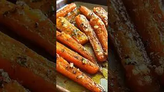 Honey Garlic Butter Roasted Carrots 🥕😋 | Sweet & Savory Perfection! #roastvideo #mycooking #food