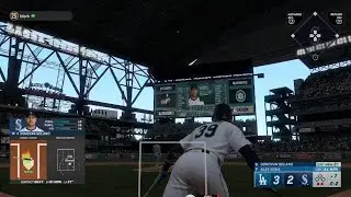 MLB The Show 25 bases-loaded