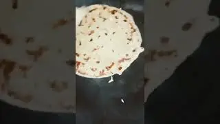 Indulging in the aromatic delight of homemade garlic paratha! #GarlicParathaLove #FoodieDelights