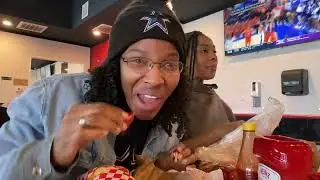 BEST CRAWFISH IN DALLAS! | VLOG QUEENS