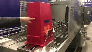 UNIKON Washers UN400 TWIN Medical Waste containers medisch afval wasser Medizinische Abfallbeh&auml;lter