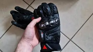 Dainese Carbon 4 Short Leather Gloves Black [Unboxing]