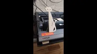 Test de gravure et d&eacute;coupe avec le l' OLM3 d' Orthur.