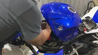 07 GSXR 1000 plugs and air filter change
