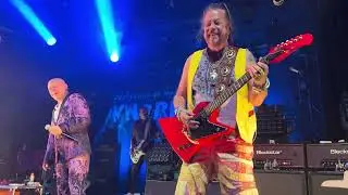 Knorkator &ndash; Es kotzt mich an (Wuppertal, Live Club Barmen, Nov 20, 2025)