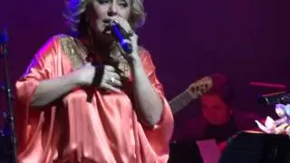 Googoosh, Paris, 26-Dec-2011