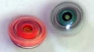 Beyblade Burst ベイブレードバースト B-13 Booster Valkyrie Spread Survive VS B-05 Spriggan Spread Fusion