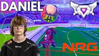 DANIEL is MECHANICALLY UNBEATABLE in Rocket League.. (SSL 2v2)