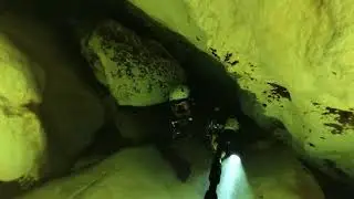 The Rasp, Fossils Cave