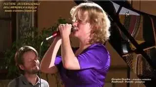Hermine Deurloo - Inutil Paisagem- (A.C.Jobim)