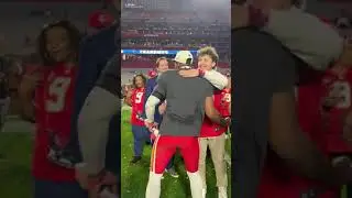 JuJu Smith-Schuster celebrates with Paul Rudd 🎥 #kansascitychiefs #SuperBowlLVII #JuJu #Rudd