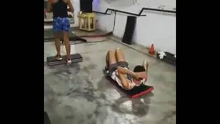 Tic&ocirc; Monteiro e J&eacute;ssykaa na academia