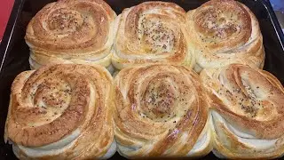 Buke te vogla me gjalpe shume te buta dhe te shijshme qe si keni provuare me pare!!Tereyağlı ekmek!!