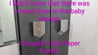 HOKWANG and Dyson Airblade V HU02s at One New Change in St. Paul's, London 🚼 and 🚹 (1st Floor) 