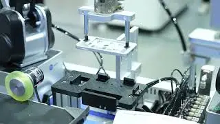 Dobot MG400 Collaborative Robot &bull; Vision-Based Component Assembly