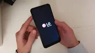 Unboxing LG Q60