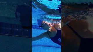How to Breathe Smoothly While Swimming