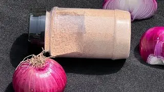 Homemade onion powder