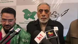 Former JDU leader Amjid Rizvi today joins PDP at party headquarters in Srinagar 