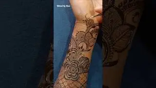 Traditional Henna Art #shorts