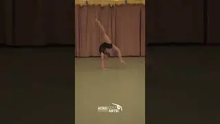🙋&zwj;♀️Bridges are what? FUNDAMENTAL ✅ #Acrobaticarts #Acro #progressions  #DanceInstructor