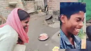 Funny Vloge 😂 Aaj Hamne। Chicken रोटी बनाया || 😂#funny vloge #verryfunnyvloge #comedyvloge #funmims