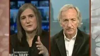 John Pilger defends Julian Assange.mp4