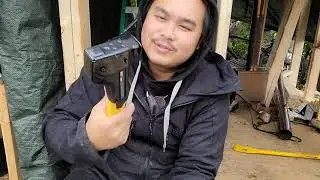 Hammer Tacker