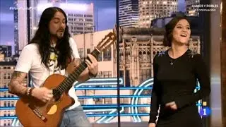 Hora punta 'La juez de Olmos y Robles - pitbull,  Elisa Mouliaá, canta con Rash, su novio