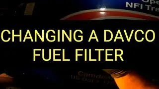 CHANGING A DAVCO FUEL FILTER #truckrepair  #truck #diesel #viral