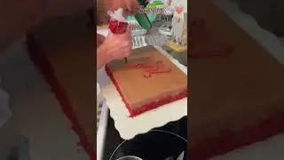 Groom&rsquo;s cake