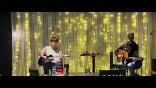 James Martin Duo Covers Everybody Wants To Rule The World
