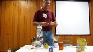 How to Make Creamed Honey