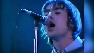 Oasis - 'Champagne Supernova' through the years (1995 - 2009)