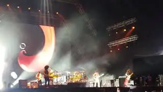 Paramore - The News (Live) || Lima, Per&uacute; (02 March, 2023)