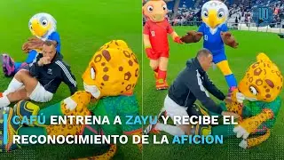 👏 Caf&uacute; entrena a Zayu, mascota del Mundial, y recibe el reconocimiento de la afici&oacute;n mexicana 😍
