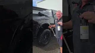Самый быстрый способ отполировать автомобиль воском!!!