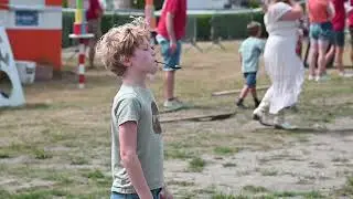 Volksspelen-knikker op lepel - Jan Buyens