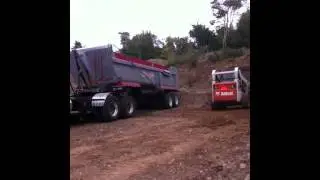 Skidsteer loading BWS EZ-2-load trailer