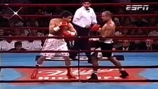 WOW!! WHAT A FIGHT - Luis Ramon Campas vs Tony Ayala, Full HD Highlights