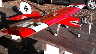 Value Hobby Easy stick 40. With saito .56 4 stroke engine.